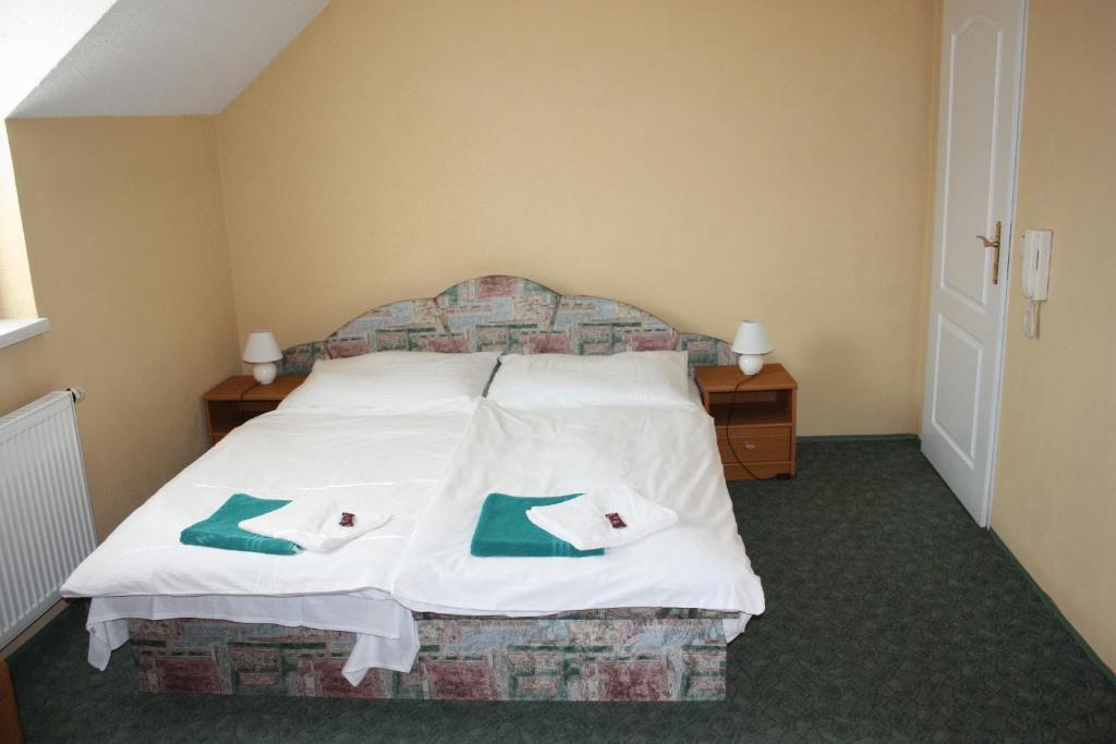 Hotel Bax Znojmo Kamer foto