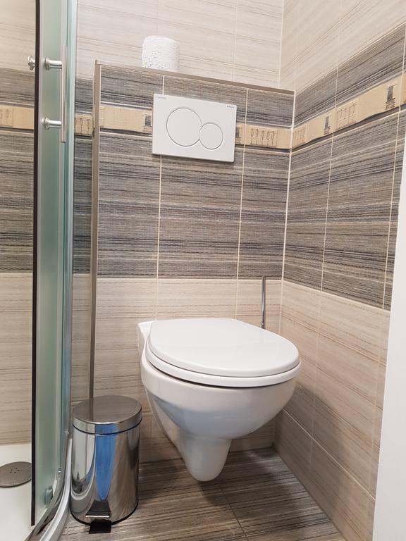 Hotel Bax Znojmo Buitenkant foto